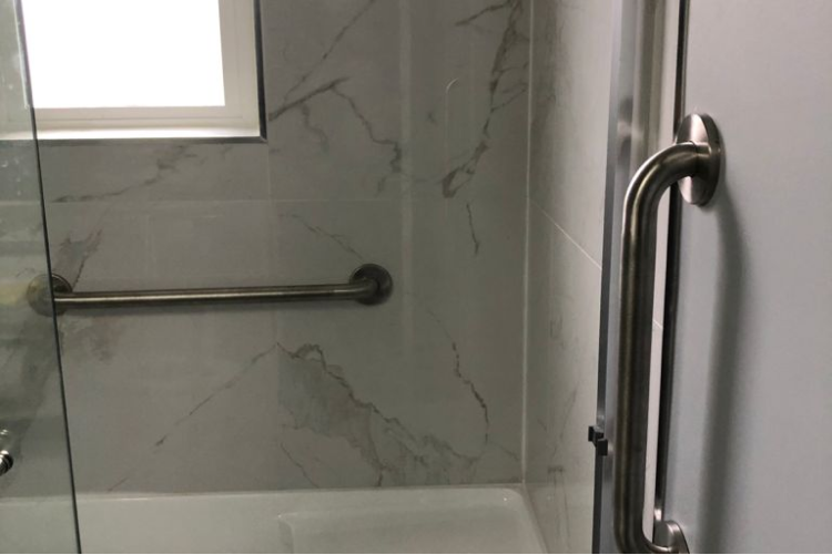 Straight Grab Bars